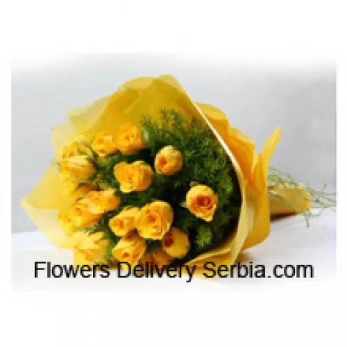 Bunch Of 19 Yellow Roses With Seasonal Fillers